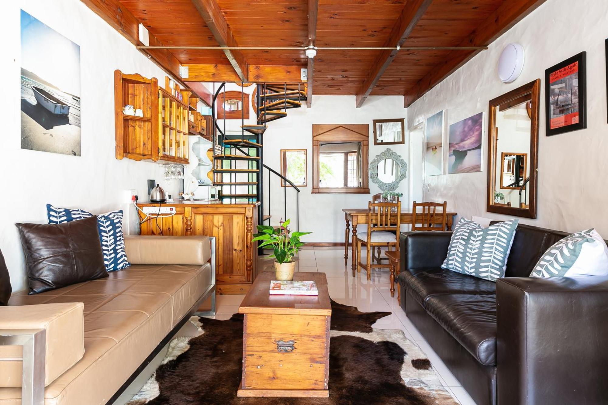 Adventure Pad'S By The Farmhouse Hotel Langebaan Room photo